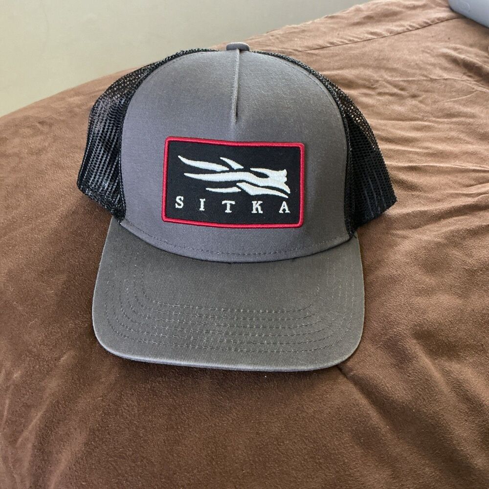 Sitka Snap Back Trucker Mesh Patch Hat Cap Black Embroidered Hunting OS